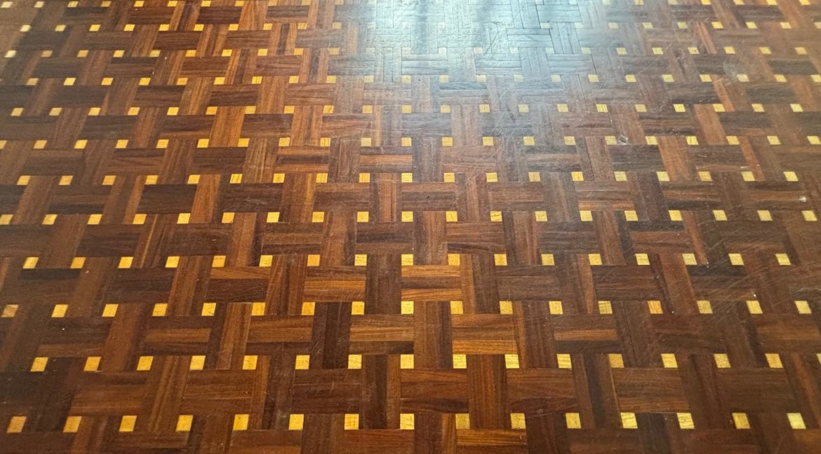 17. PARQUET