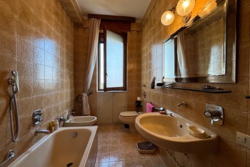 22. BAGNO